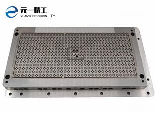 Semiconductor and integrated circuit plastic packaging tray mold